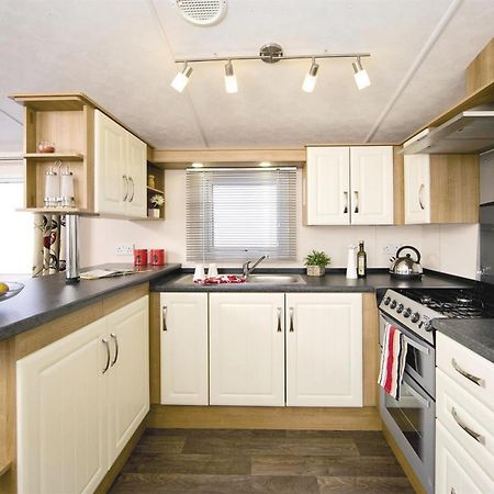 Hotel Lakeside Holiday Park Burnham-on-Sea Zewnętrze zdjęcie